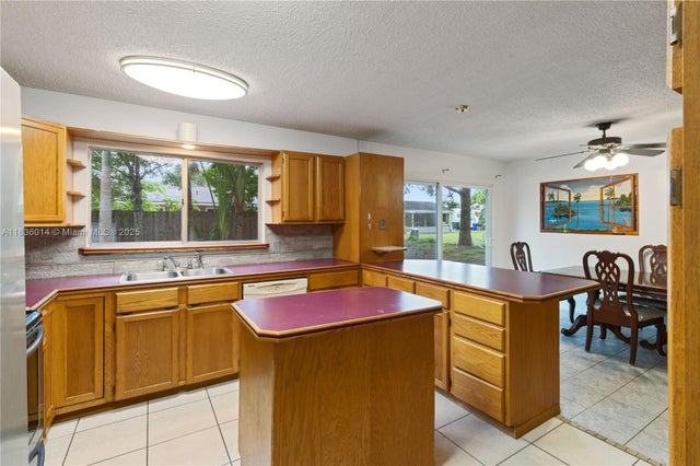 3 of 17 - 961 Dr Schumann Drive, Sebastian, FL