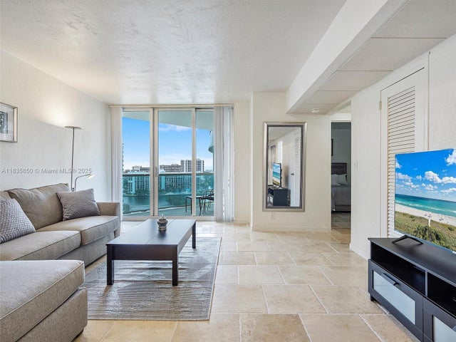 3 of 37 - 3801 S Ocean Dr 12s, Hollywood, FL