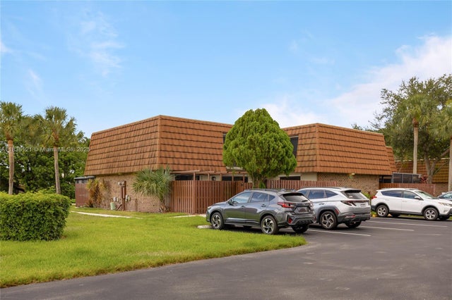 2 of 51 - 1170 Sw 118th Ter, Davie, FL