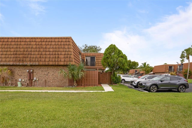 4 of 51 - 1170 Sw 118th Ter, Davie, FL