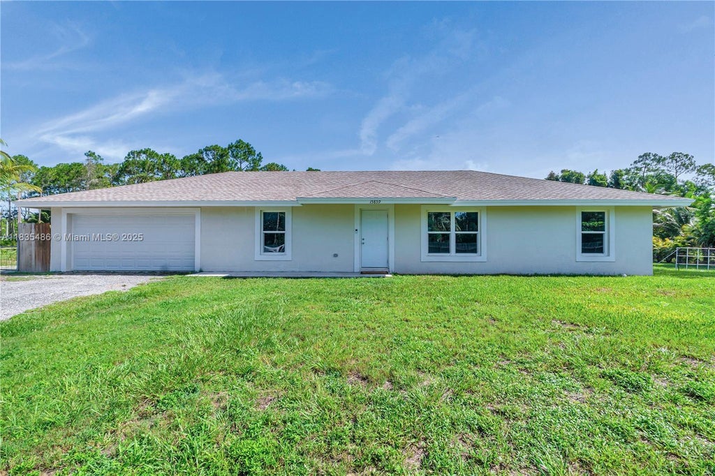 15859 N 68th Ct N, Loxahatchee