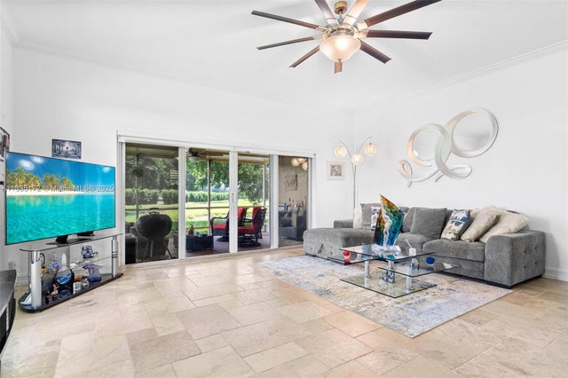 3 of 57 - 3610 Citrus Trce 1, Davie, FL