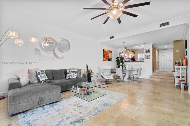 5 of 57 - 3610 Citrus Trce 1, Davie, FL