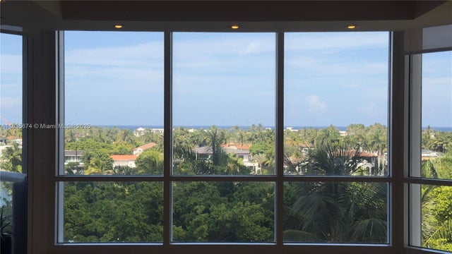 5 of 42 - 21150 Point Pl 701, Aventura, FL
