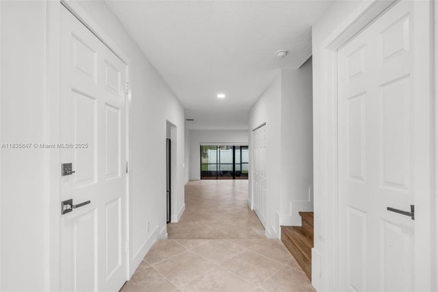 4 of 40 - 21160 Mainsail Cir H12, Aventura, FL