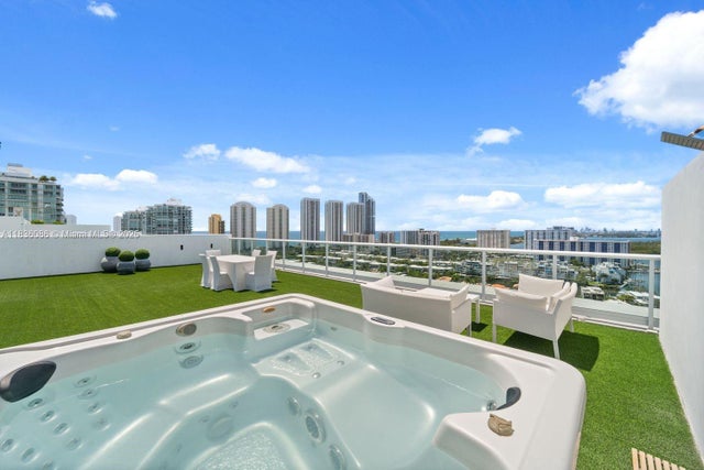 1 of 37 - 400 Sunny Isles Blvd 2008, Sunny Isles Beach, FL