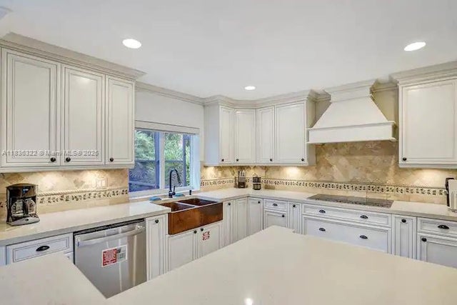 4 of 62 - 2120 Sw 28th Way, Fort Lauderdale, FL