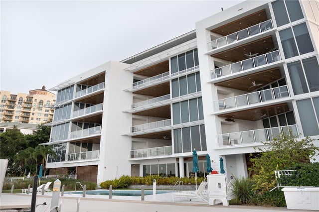 2 of 27 - 1110 Seminole Dr 502, Fort Lauderdale, FL
