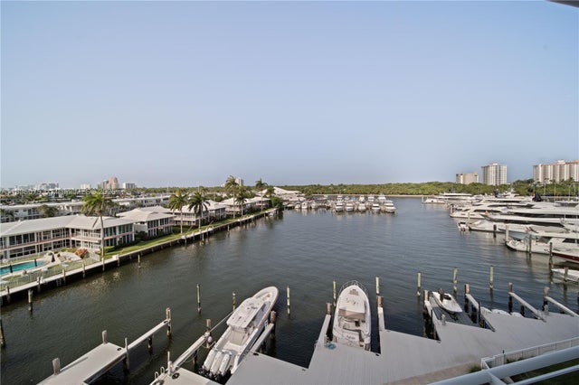 4 of 27 - 1110 Seminole Dr 502, Fort Lauderdale, FL