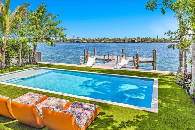 2 of 48 - 1510 Stillwater Dr, Miami Beach, FL