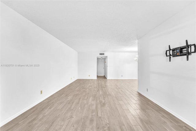 5 of 25 - 14529 Canalview Dr B, Delray Beach, FL