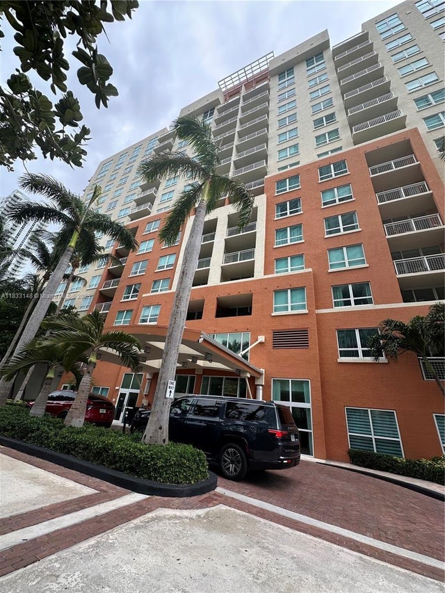 3 of 31 - 2000 N Bayshore Dr 1505, Miami, FL