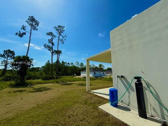 4 of 20 - 323 Mangonia Ave, Lehigh Acres, FL