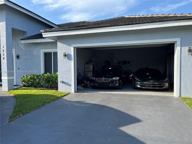4 of 14 - 3838 Nw 5th Ct, Lauderhill, FL