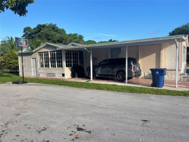 2 of 28 - 19800 Sw 180th Ave Unit 5, Miami, FL