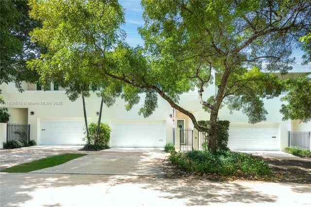 2 of 31 - 602 Malaga Ave B, Coral Gables, FL