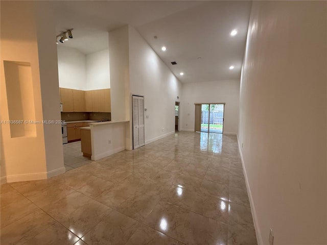 2 of 13 - 1230 Ne 32nd Ave, Homestead, FL