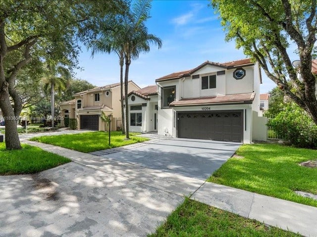 3 of 27 - 10204 Caracas St, Cooper City, FL