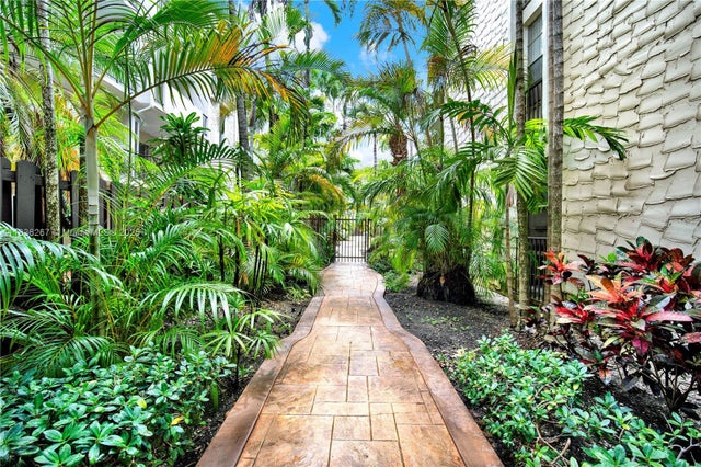 2 of 35 - 6886 N Kendall Dr D102, Pinecrest, FL