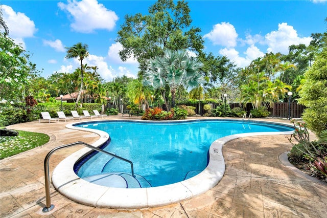4 of 35 - 6886 N Kendall Dr D102, Pinecrest, FL