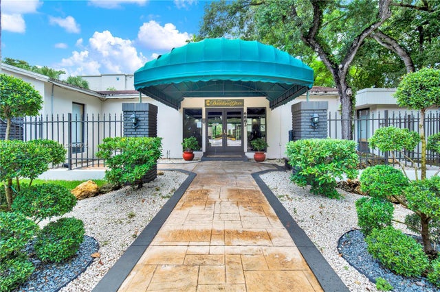 5 of 35 - 6886 N Kendall Dr D102, Pinecrest, FL