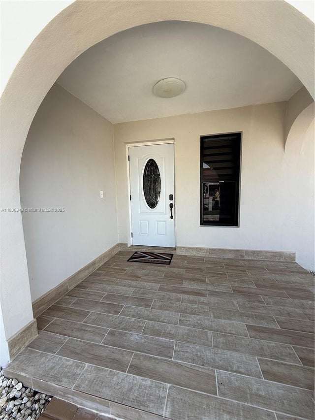 2 of 23 - 1061 Nw 128th Ave, Miami, FL