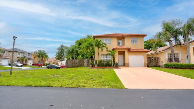 3 of 30 - 8740 Sw 214th Ter, Cutler Bay, FL