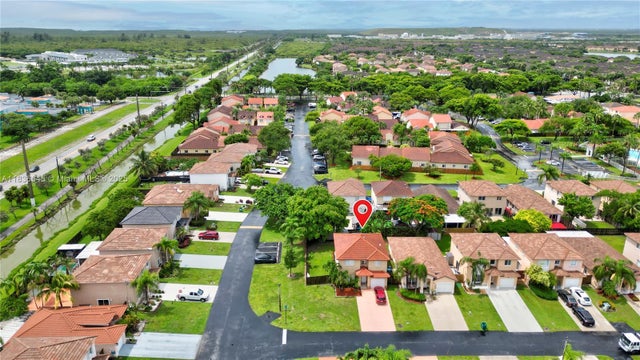 5 of 30 - 8740 Sw 214th Ter, Cutler Bay, FL