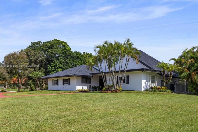 2 of 43 - 11965 Sw 15th Ct, Davie, FL