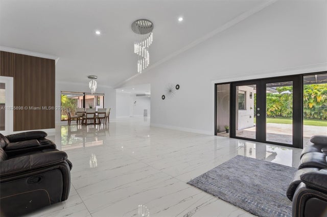 4 of 43 - 11965 Sw 15th Ct, Davie, FL