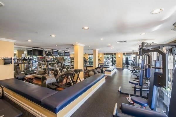 3 of 24 - 1919 Van Buren St 313a, Hollywood, FL