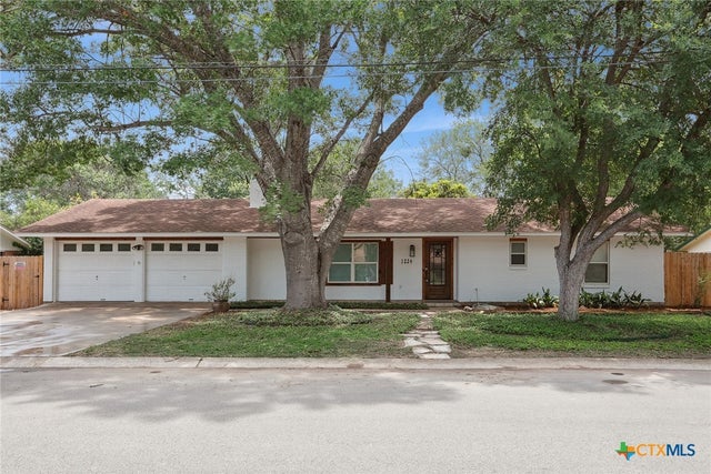 1334 Carnation Lane, New Braunfels