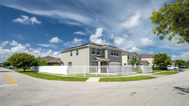 2 of 32 - 13321 Sw 274th Ter, Homestead, FL