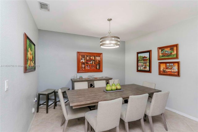 4 of 31 - 12548 Sw 126th Ave, Miami, FL