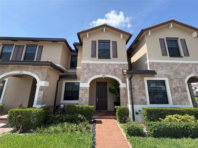 1 of 40 - 3482 W 114th Ter, Hialeah, FL