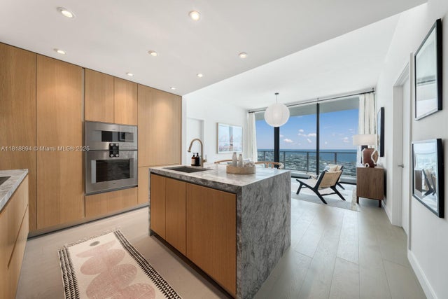 5 of 26 - 500 Alton Rd 4004, Miami Beach, FL