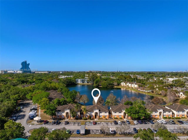 1 of 20 - 3660 N 56th Ave 602, Hollywood, FL