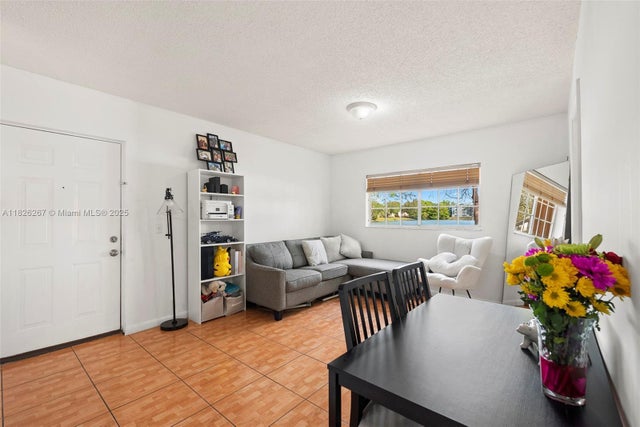 4 of 20 - 3660 N 56th Ave 602, Hollywood, FL