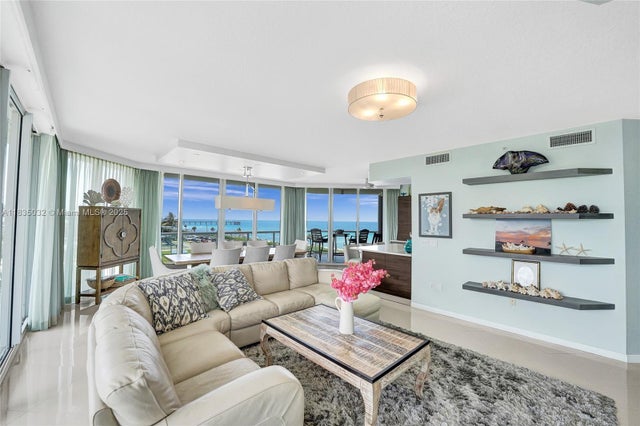 2 of 40 - 6051 N Ocean Dr 404, Hollywood, FL