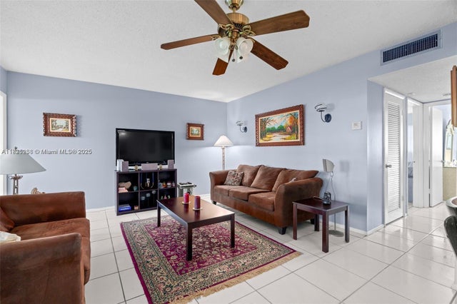 1 of 21 - 5300 Washington St J115, Hollywood, FL