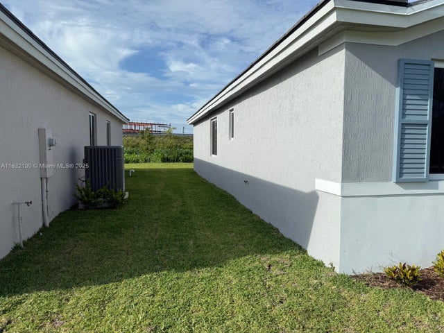 3 of 23 - 1838 Ne 1st St, Homestead, FL