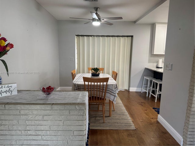 5 of 18 - 4621 Ne 2nd Ave, Oakland Park, FL