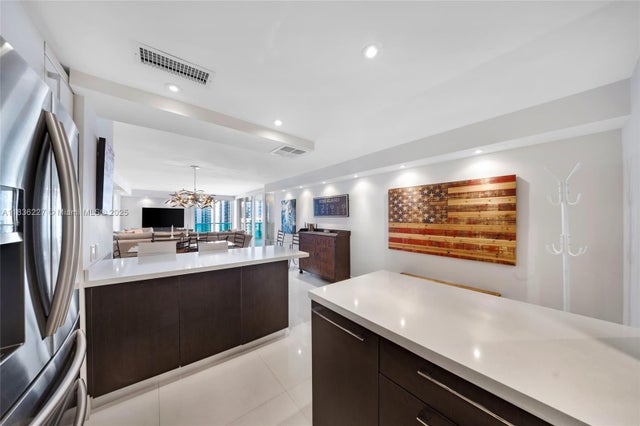3 of 37 - 100 Bayview Dr 1905, Sunny Isles Beach, FL