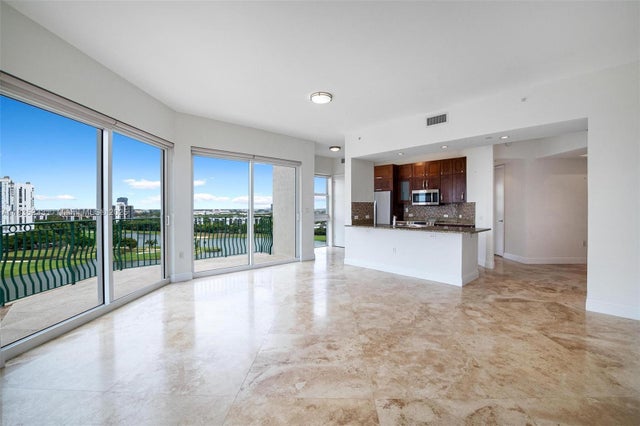 2 of 69 - 20000 E Country Club Dr Ts02, Aventura, FL