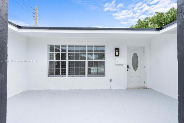 5 of 36 - 6091 Nw 19th St, Sunrise, FL