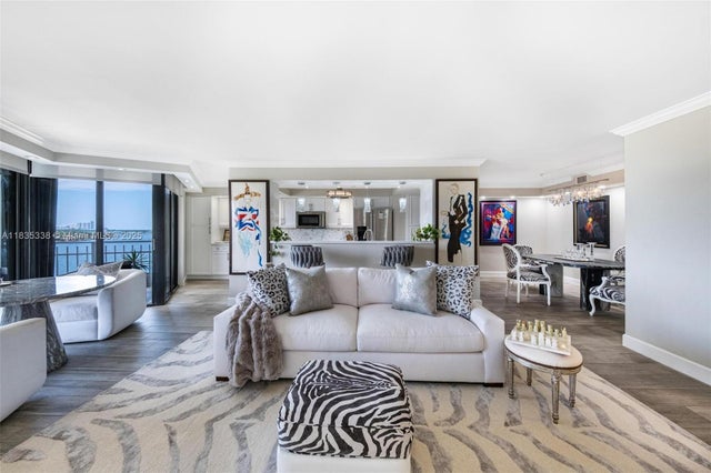1 of 87 - 4000 Towerside Ter 1507, Miami, FL
