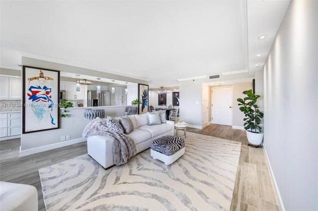 3 of 87 - 4000 Towerside Ter 1507, Miami, FL