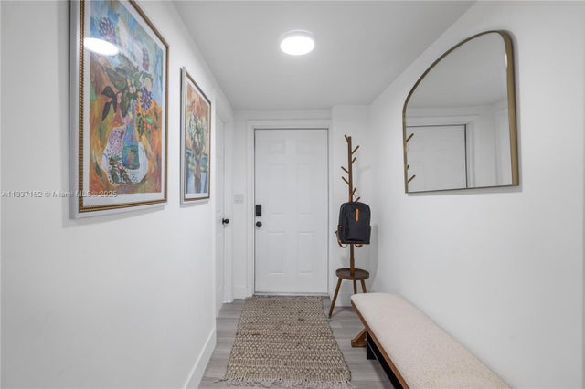 3 of 52 - 14500 Ne 18th Ave, Miami, FL