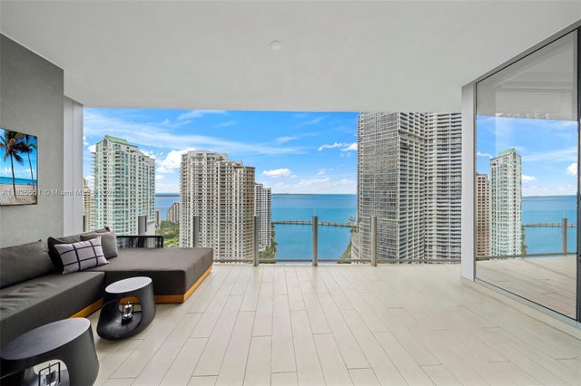 3 of 41 - 300 Biscayne Boulevard Way 2703, Miami, FL
