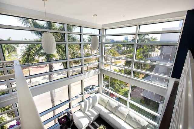 5 of 17 - 421 Meridian Ave 15, Miami Beach, FL